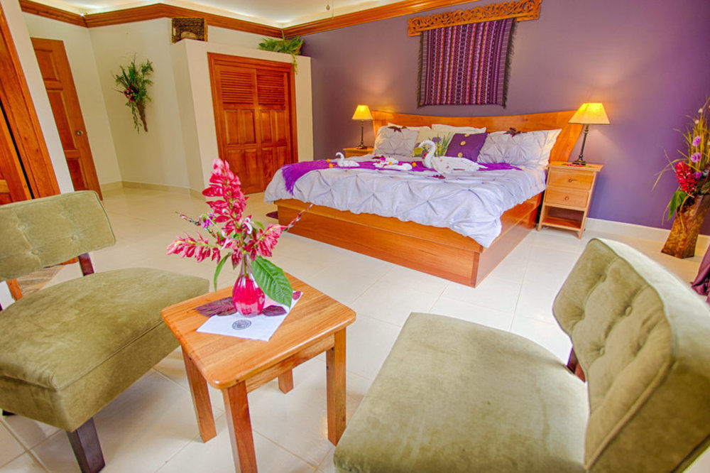 Bocawina Rainforest Resort Hopkins Kültér fotó